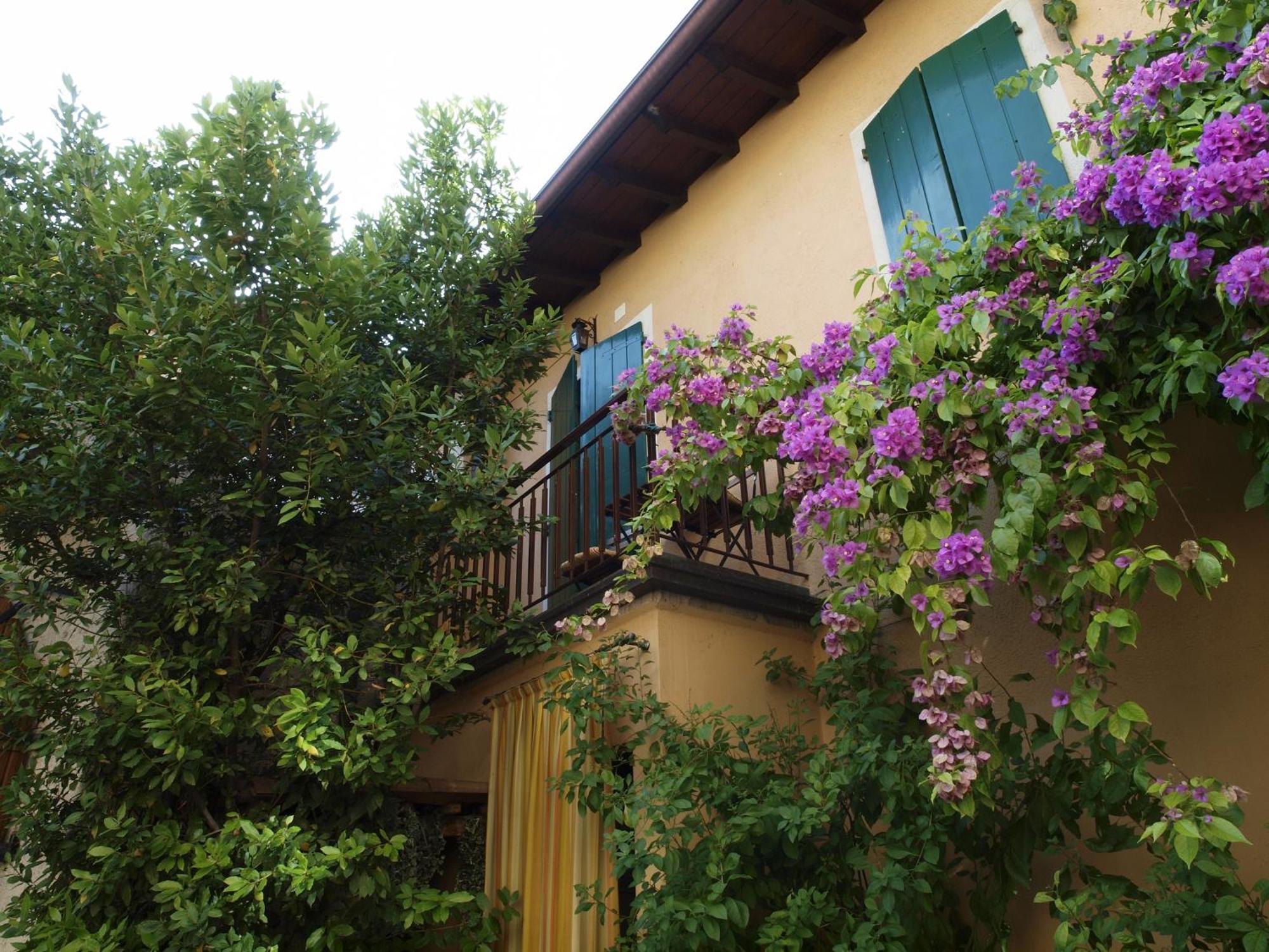 Hotel San Filis San Felice del Benaco Exterior foto